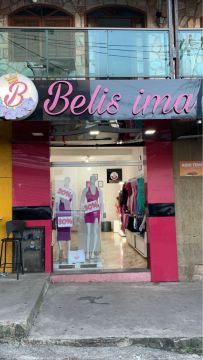 Loja de roupa e artigos femininos 