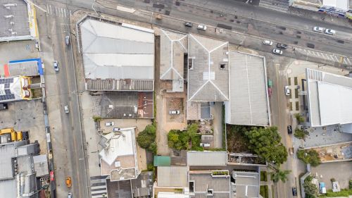Terreno comercial  na Estrutural Sul,, Novo Mundo, Curitiba - PR