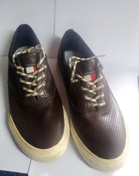 Tênis Tommy Hilfiger original n. 42