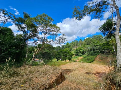 Lote / Terreno em condomínio de chácaras no Paraíso em Viçosa - MG