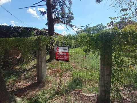 Terreno 10x50 no bairro Parque Pinheiro