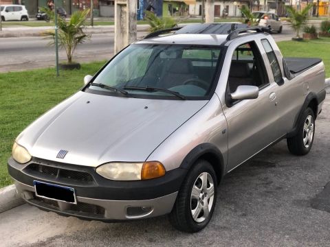 FIAT STRADA 2000 Usados e Novos