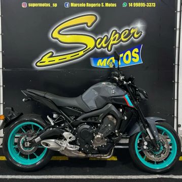 Yamaha mt 09 