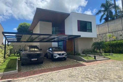 Casa Mobiliada para Alugar em condoomínio com 3 Quartos (01 Suíte) e 3 Vagas no Aeroporto 