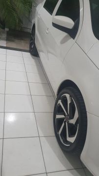 Rodas de liga leve originais VW