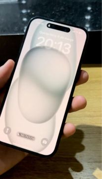 iPhone 15 Black 128GB Seminovo 