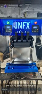 MÁQUINA DE AÇAÍ FROZEN OU SORVETE EXPRESSO 3 BICOS ESPECIAL