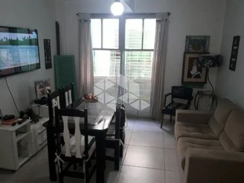 Apartamento em Jardim Carvalho