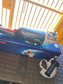 Esmerilhadeira Bosch GWS 220-180