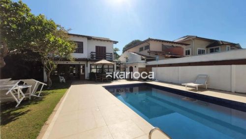 Casa no Condomínio Vivendas do Bosque, com 4 quartos e com piscina, 430m² na Barra da Tiju