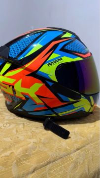Capacete Norisk - Design Esportivo