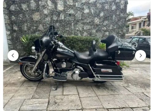 Vendo Harley ultra classic Raridade 44 mil km!!! 