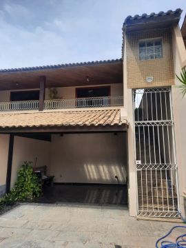 S- tURF cLUB - Casa Altos - C/ mesa sofa e modulados - 300 metros da 28 de março
