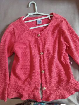 Casaco de tricô infantil rosa tam. 4