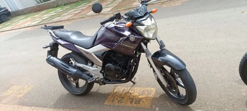 Yamaha fazer 250cc ano 2011 cor roxa