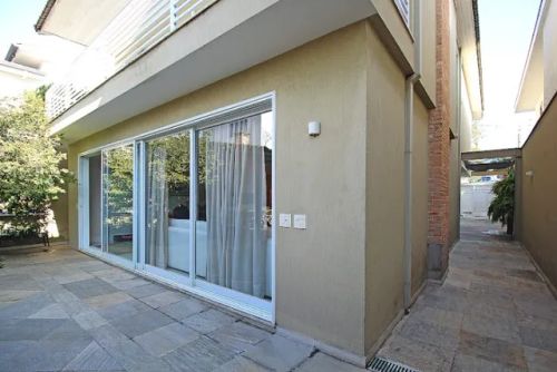 Camila - Linda Casa Oportunidade Exclusiva!!