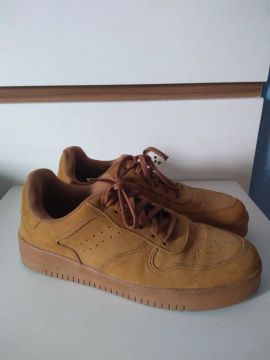 Tênis masculino 40
