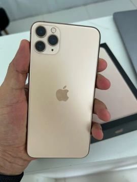 11 pro max 256GB Gold 