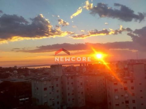 Apartamento em Rua Moyses Antunes da Cunha - Santo Antônio - Porto Alegre/RS