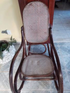 Vendo cadeira de balanço 
