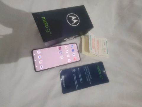 Moto g52 muito novo