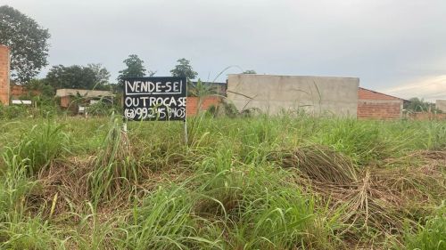 Vendo ágio de lote no flamboyant. Para mais informações entrar em contato 