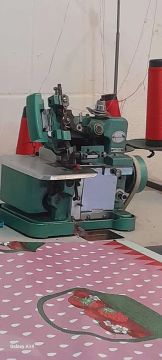 Máquina Overlok