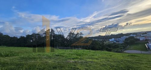 Terreno residencial à Venda no Condomínio Santa Isabel Fase II em Louveira/SP