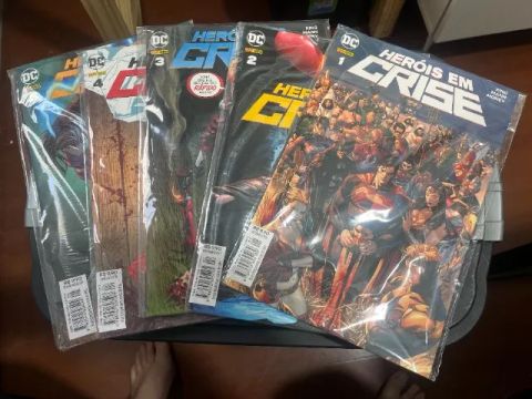 HQ Heróis em Crise (1-5)