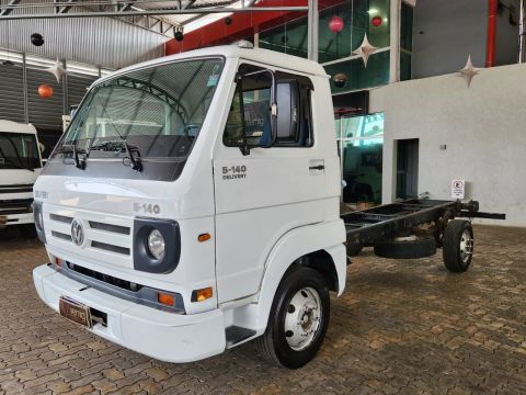 Volkswagen 5.140 2010