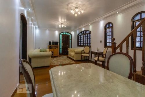 Casa à Venda - Bela Vista, 4 Quartos, 275 m2