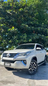 Hilux SW4 