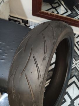 Pneu traseiro de Moto Metzler média 14/70/17