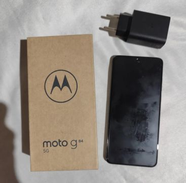 Moto G84 8 RAM 256gb