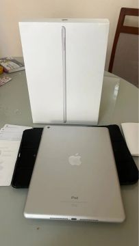 iPad 5ª Geração 32GB - Novíssimo 