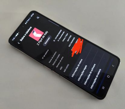 Samsung Galaxy Z Flip 4 5G 256 GB R$ 2.000,00
