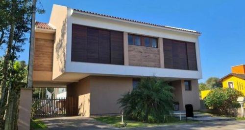 Casa á venda Cantegril, pronta pra morar.