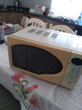 Vendo forno micro-ondas 