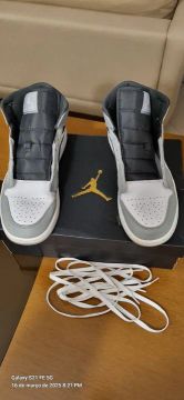 Tênis Nike Air Jordan 1 Low