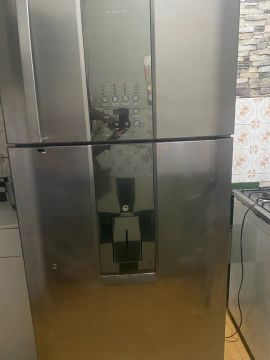 Geladeira Duplex em bom estado
