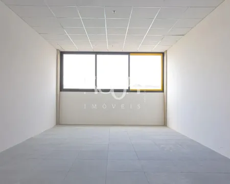 Salas comercias á venda no bairro Itu Novo Centro, Ed. INC 50, com 44m² de área útil.