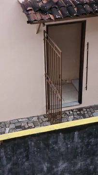 Quarto para Alugar ( Estudantes) F/M