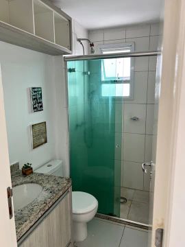 Alugo apto no condomínio Le Boulevard com 2 quartos, sendo uma suítel