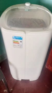 Máquina de Lavar Automática