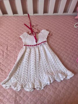 Vestido de Crochê Branco para Bebê veste 1 a 3 anos 