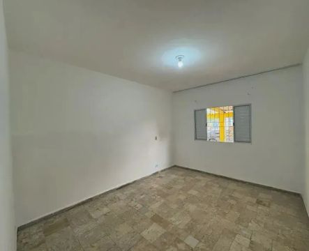 NJ71 - CASA NO ENGENHO VELHO DE BROTAS.