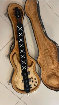 Bass Cort 6 cordas Action DLX