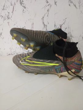Chuteiras Nike Phantom Gx Botinha número 40 