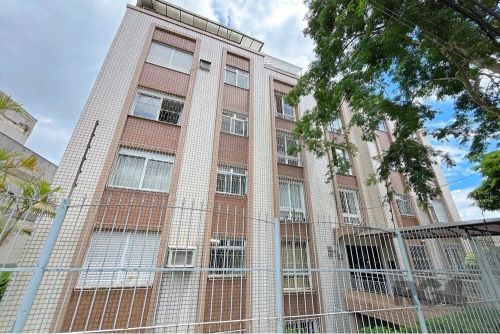 Apartamento desocupado no coração do bairro Nonoai, 2 dormitórios, sala ampla e 1 banheiro