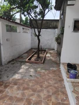 Casa para Venda em Rio de Janeiro, Engenho Novo, 4 dormitórios, 1 banheiro, 3 vagas
